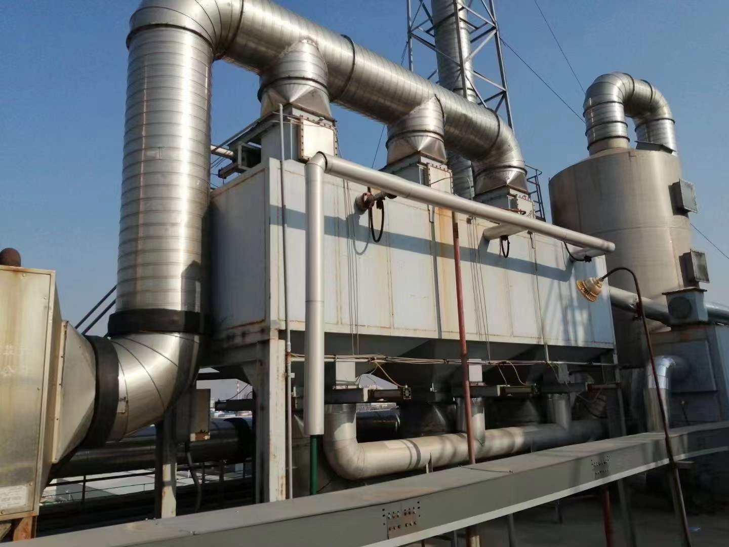 漆房廢氣處理設備有什么優(yōu)點？